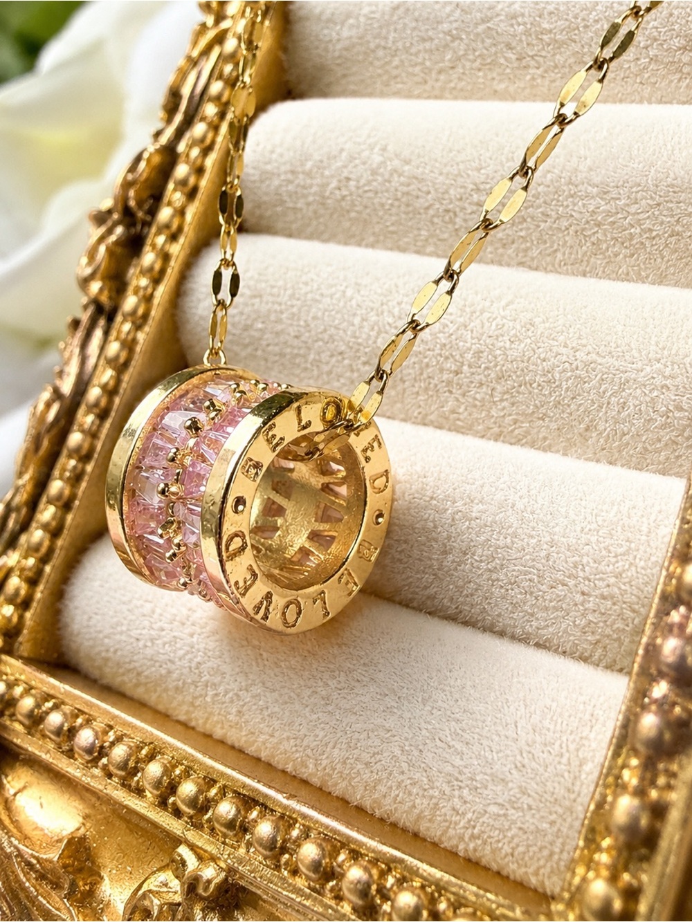 Gold Pink Crystal Elegant Necklace - LOVED Pendant Y2K